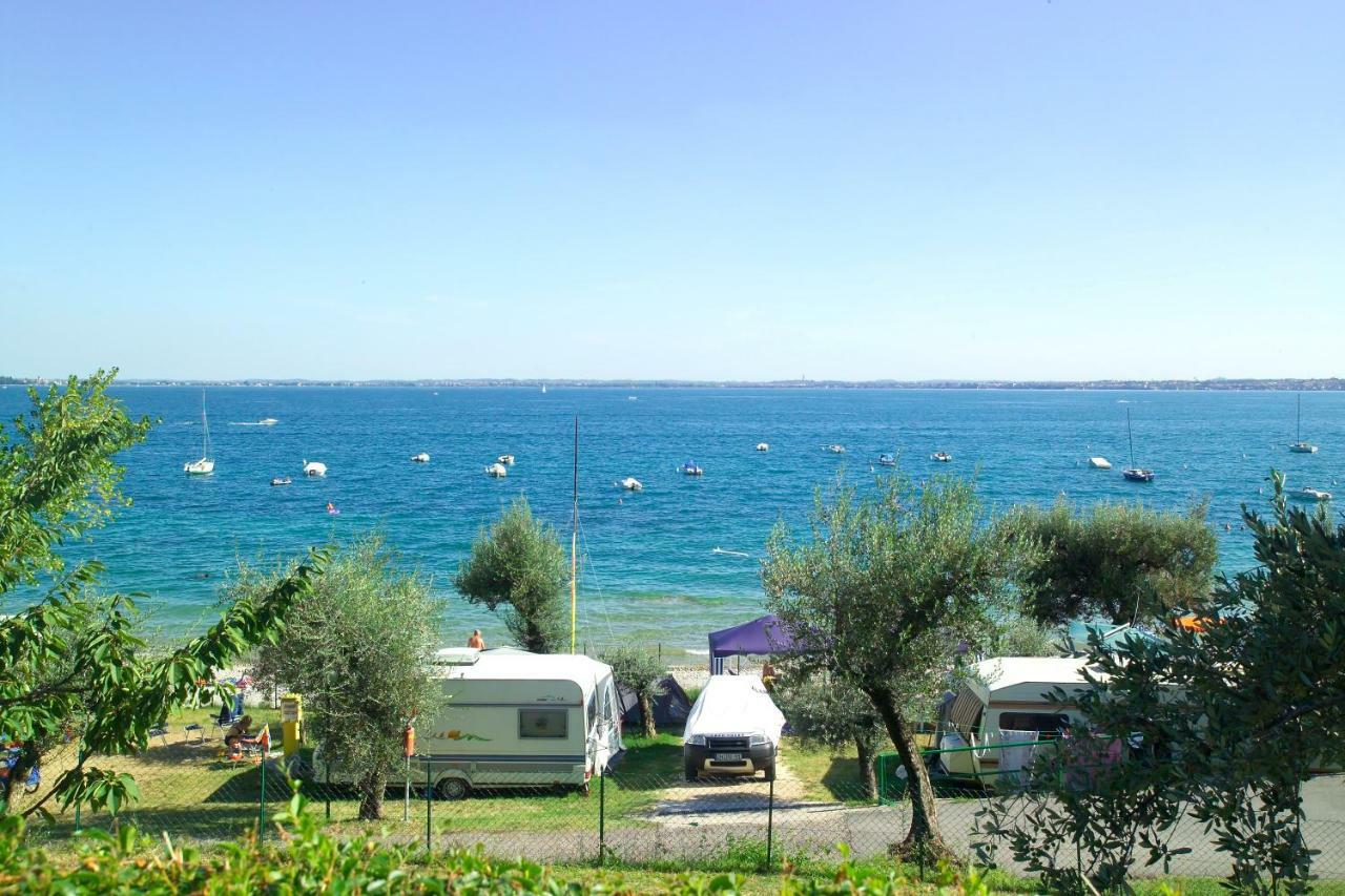 Camping Fontanelle Hotell Moniga del Garda Eksteriør bilde